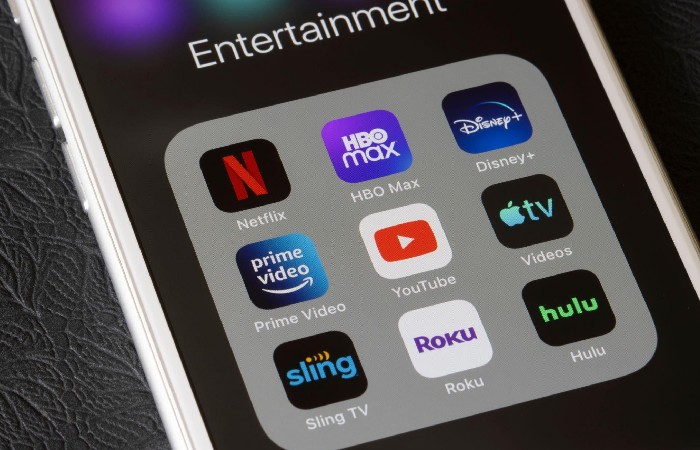 What is Roku Apple TV