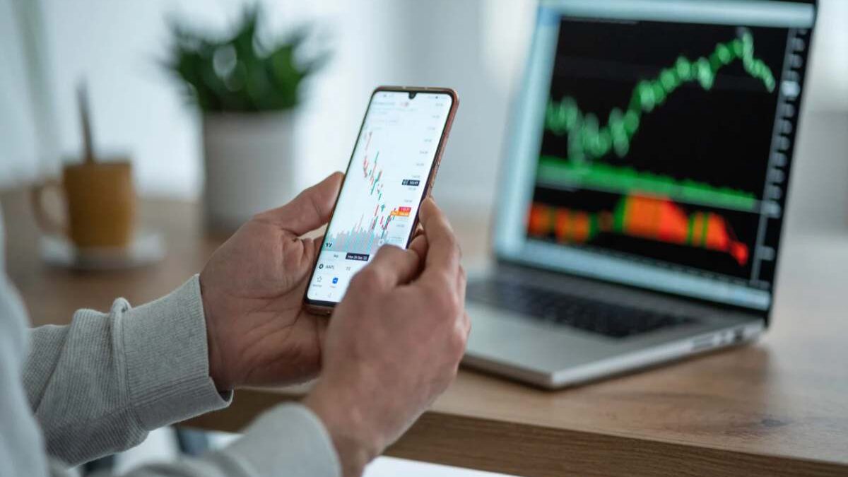 5 Tips to Help You Get Started With Day Trading [2024]
