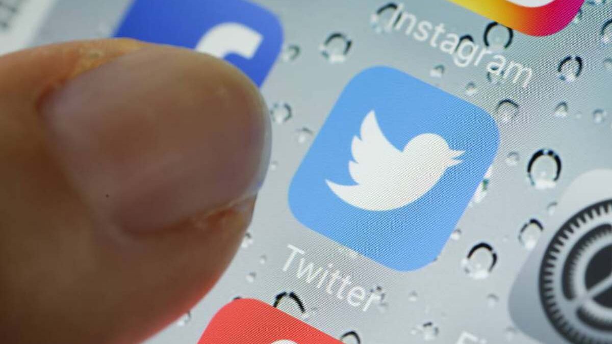 Ways To Become More Influential On Twitter [2024]