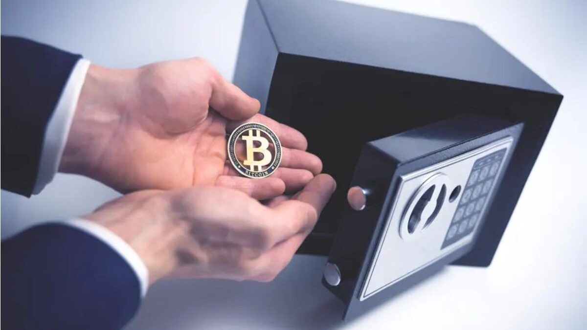 Why Is Bitcoin Safe? What, And More [2024]